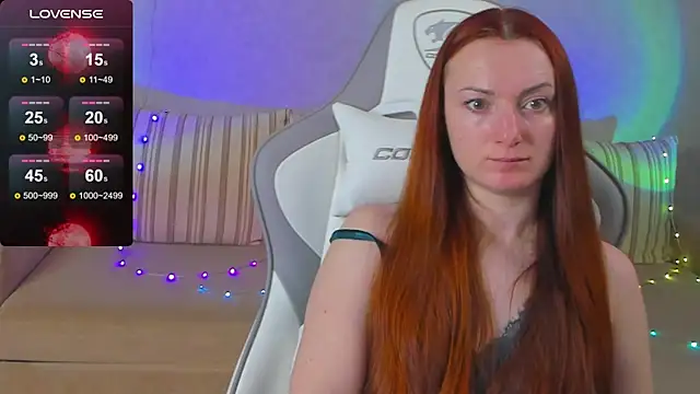 Snapshot of FlamyGold chatting on 11/11/25, 01:05 FlamyGold online show from 11/11/25, 01:05