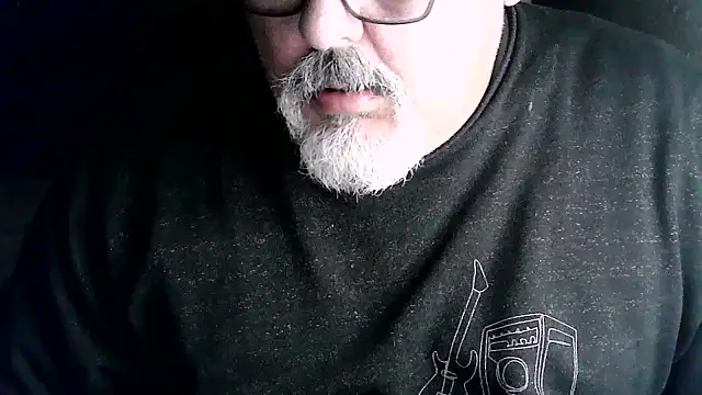 Snapshot of cashot58 chatting on 06/24/26, 10:58 cashot58 online show from 06/24/26, 10:58