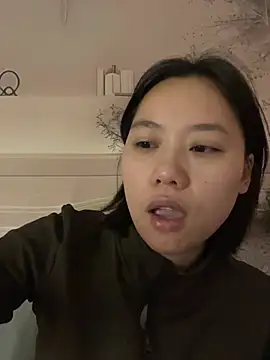 Snapshot of Eliza-E chatting on 01/31/26, 11:25 Eliza-E online show from 01/31/26, 11:25