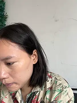 Eliza-E online show from 03/13/26, 04:30