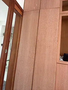 Eliza-E online show from 04/18/26, 03:32