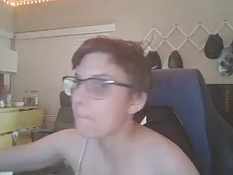 KaliSnow199623 online show from 12/03/24, 04:14