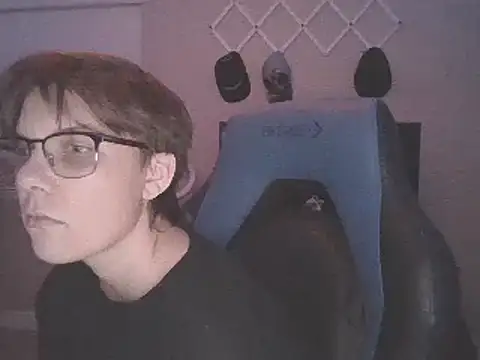 KaliSnow199623 online show from 02/07/25, 04:37