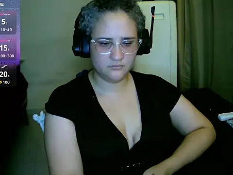 lolalicious 758 online show from 09/12/25, 12:22