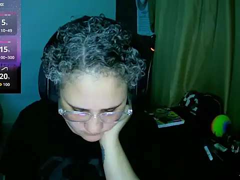 lolalicious 758 online show from 10/11/25, 02:00