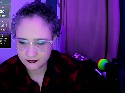 lolalicious 758 online show from 10/26/25, 11:20