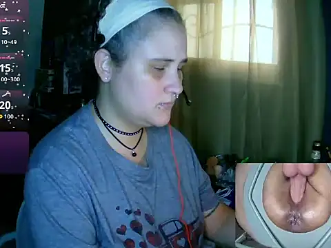 lolalicious 758 online show from 05/18/26, 09:31
