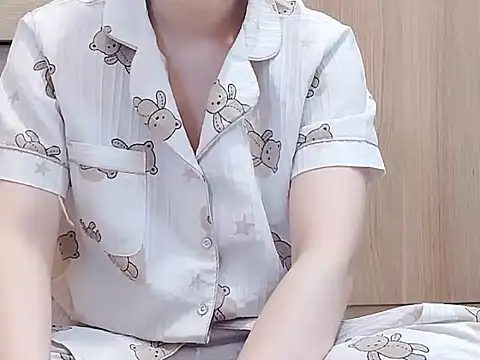 Pink cream online show from 03/15/25, 01:30