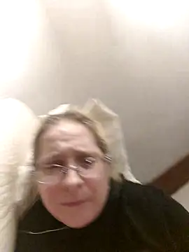 Icedcoffee2024 online show from 02/25/25, 12:47