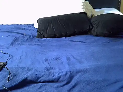 Bed cinnamon online show from 12/18/25, 11:16