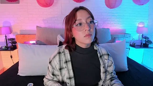 Snapshot of sofi_bakerr chatting on 03/14/25, 11:34 sofi bakerr online show from 03/14/25, 11:34