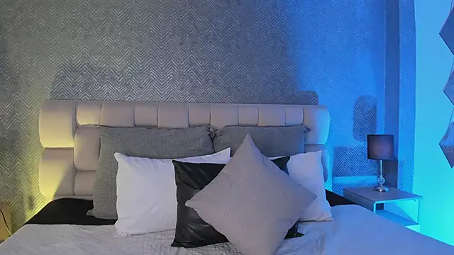 Snapshot of sofi_bakerr chatting on 10/04/25, 11:41 sofi bakerr online show from 10/04/25, 11:41