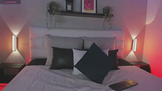 sofi bakerr online show from 02/02/26, 11:42