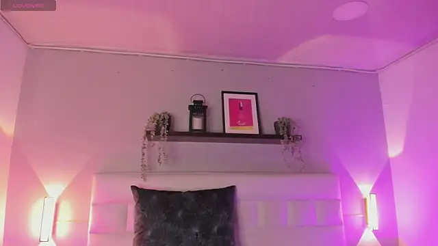 sofi bakerr online show from 04/14/26, 11:38