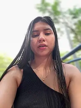 VAL PRINCESS online show from 12/20/24, 08:45