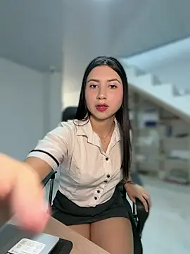 VAL PRINCESS online show from 02/20/26, 12:07