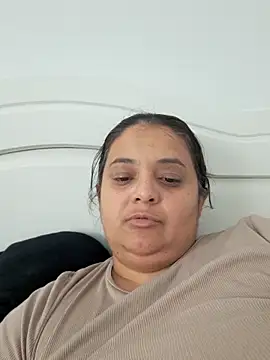 Snapshot of sarahhh1987 chatting on 11/10/25, 09:08 sarahhh1987 online show from 11/10/25, 09:08