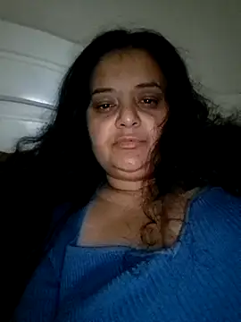 Snapshot of sarahhh1987 chatting on 11/28/25, 06:32 sarahhh1987 online show from 11/28/25, 06:32