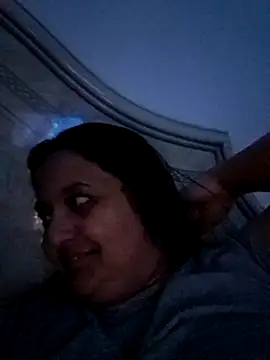 sarahhh1987 online show from 03/21/26, 06:11