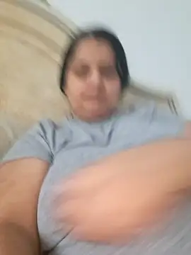 sarahhh1987 online show from 04/07/26, 02:28