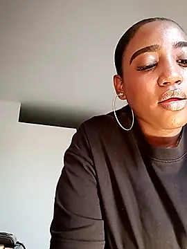 Perlasexyu1 online show from 09/19/25, 01:56