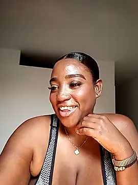 Perlasexyu1 online show from 10/15/25, 01:55