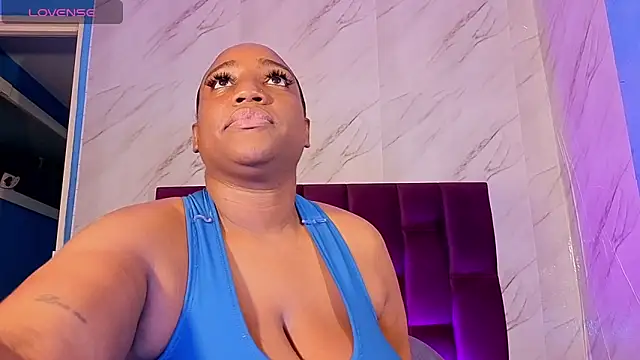 Perlasexyu1 online show from 04/17/26, 02:42