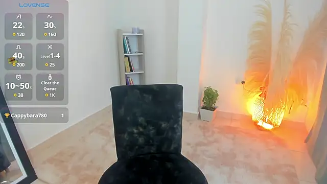 AnntoniaWood online show from 03/19/25, 07:17