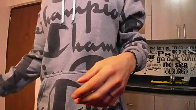 Snapshot of guy_master chatting on 01/09/25, 07:21 guy master online show from 01/09/25, 07:21