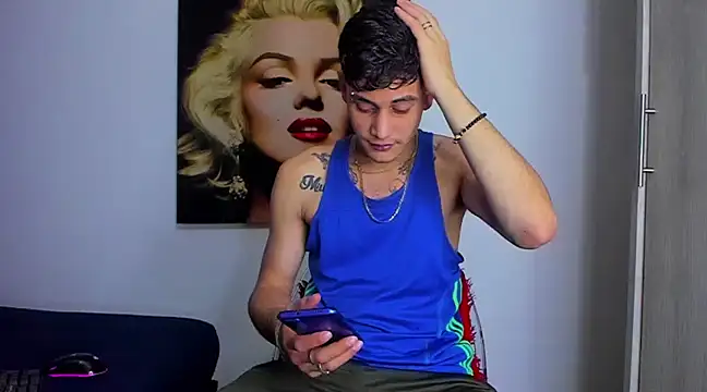 Snapshot of guy_master chatting on 03/12/25, 07:24 guy master online show from 03/12/25, 07:24