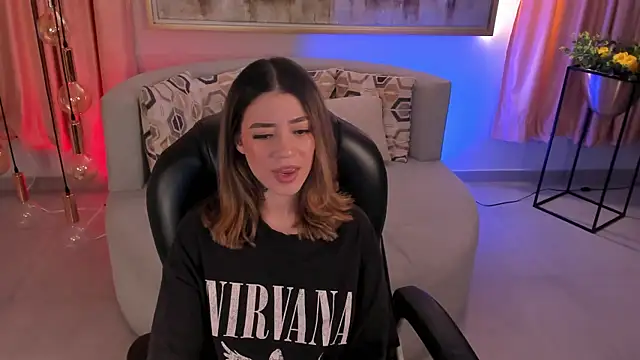 ViolettHansson online show from 03/08/25, 04:34