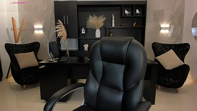 AliceHarper  online show from 02/26/25, 03:10