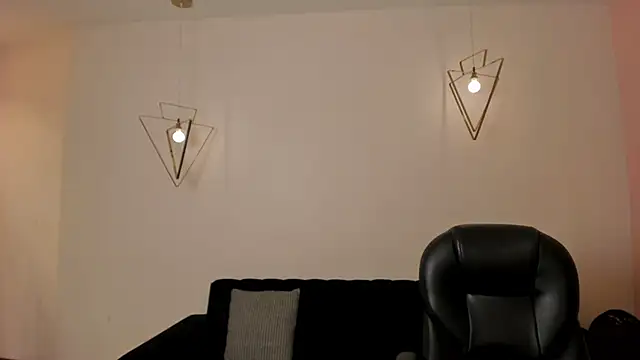 AliceHarper  online show from 11/06/25, 05:47