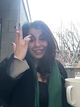 Snapshot of holyeroticss chatting on 01/05/25, 09:25 holyeroticss online show from 01/05/25, 09:25