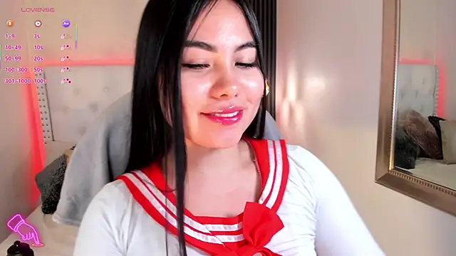 aliscollins  online show from 10/26/25, 01:00