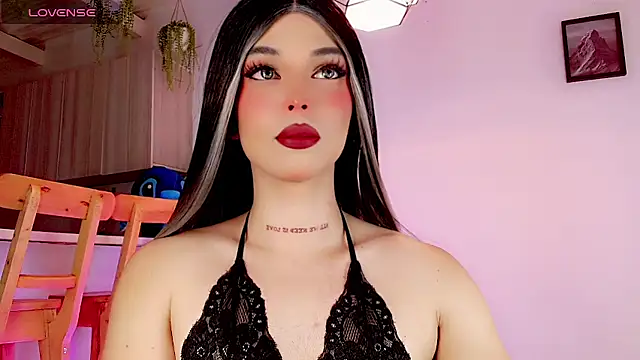 Snapshot of Marian_LV chatting on 03/23/25, 05:10 Marian LV online show from 03/23/25, 05:10