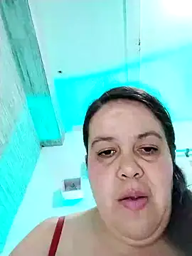 Snapshot of lunanataly chatting on 01/18/25, 01:08 lunanataly online show from 01/18/25, 01:08