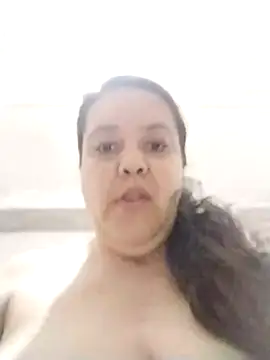 Snapshot of lunanataly chatting on 02/07/25, 03:45 lunanataly online show from 02/07/25, 03:45