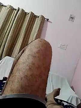 roadtucker123 online show from 02/06/25, 05:40