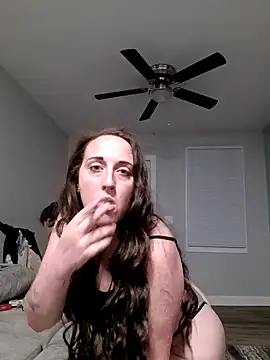 Snapshot of PhatAss_Kummmilla chatting on 12/14/24, 09:51 PhatAss Kummmilla online show from 12/14/24, 09:51