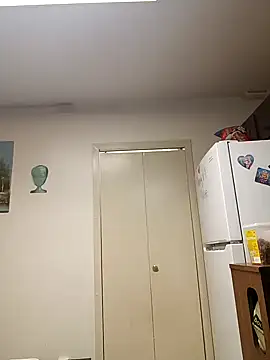 Snapshot of PhatAss_Kummmilla chatting on 02/21/25, 07:56 PhatAss Kummmilla online show from 02/21/25, 07:56