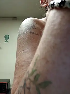 Snapshot of PhatAss_Kummmilla chatting on 09/12/25, 09:42 PhatAss Kummmilla online show from 09/12/25, 09:42