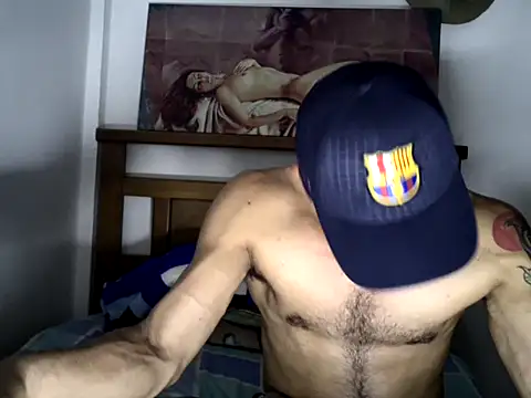 hideonbush051 online show from 11/01/25, 01:51