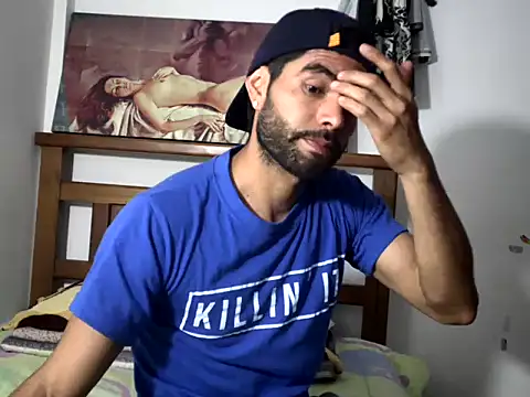 hideonbush051 online show from 12/17/25, 11:49