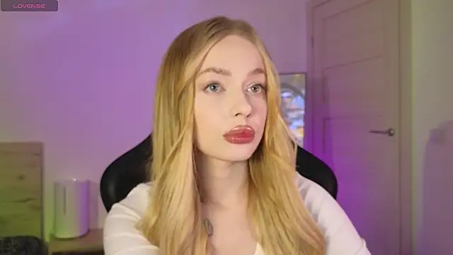  MayShy  online show from 03/15/25, 07:05