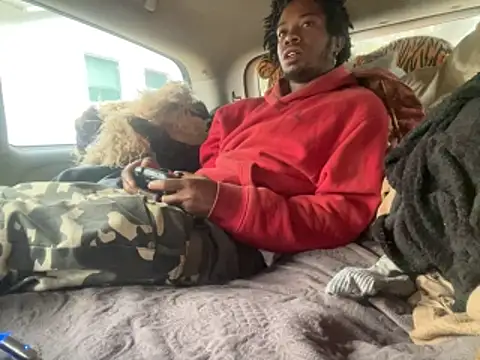 SlimeCrownzOut5 online show from 11/01/25, 02:08