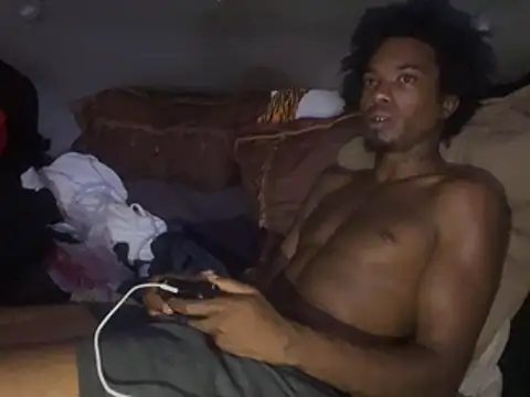 SlimeCrownzOut5 online show from 02/03/26, 06:40