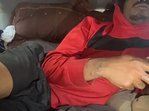 SlimeCrownzOut5 online show from 03/28/26, 06:51