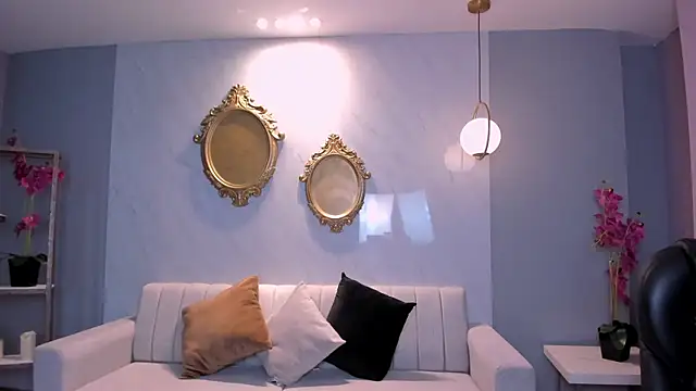 Snapshot of AnaisNin chatting on 03/06/25, 06:05 AnaisNin online show from 03/06/25, 06:05