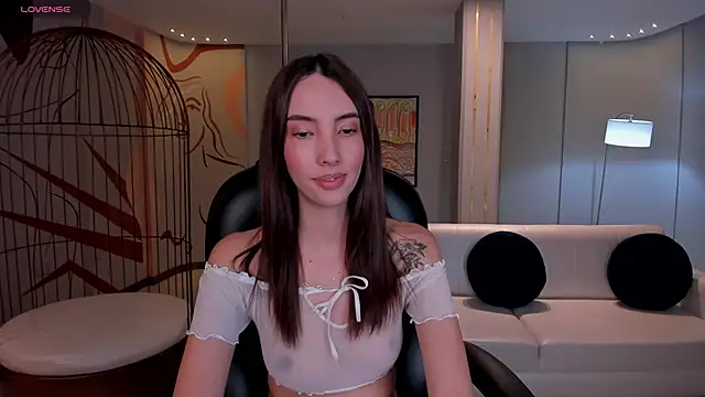 Snapshot of AnaisNin chatting on 03/15/25, 04:10 AnaisNin online show from 03/15/25, 04:10